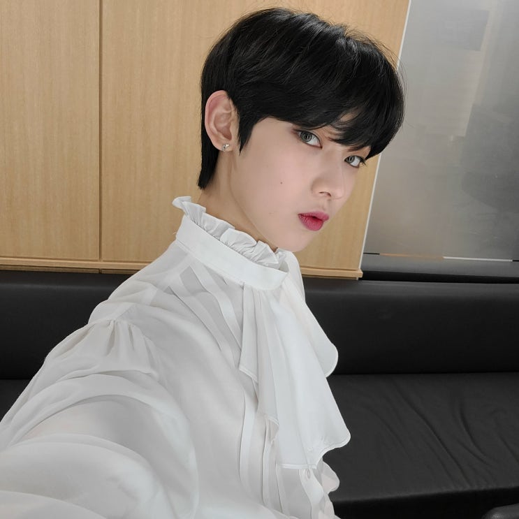 엔하이픈 12월 05일 sns 사진