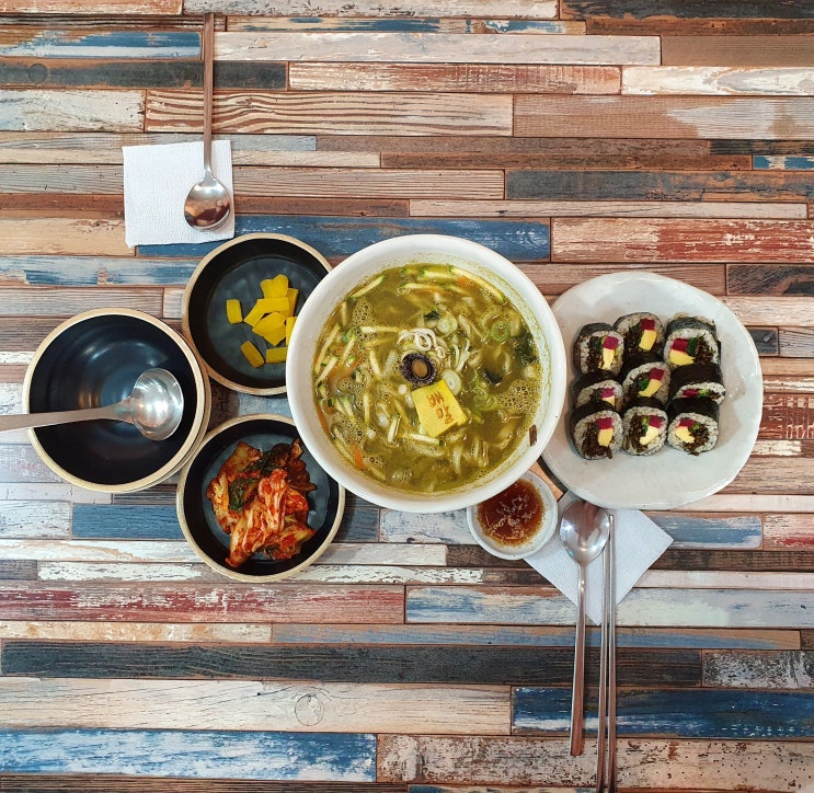  [장승포 맛집] 배말 칼국수 김밥 본점  톳김밥 맛나요~