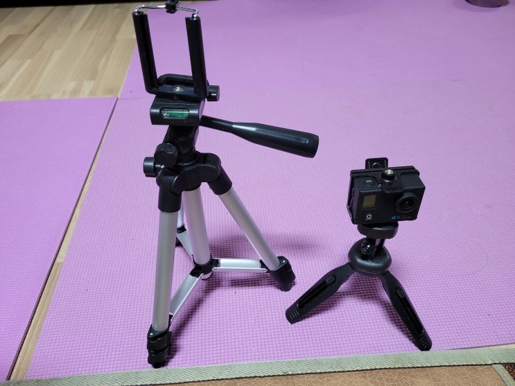  다이소 핸드폰 고프로 카메라 삼각대 다 사용 가능 하네요