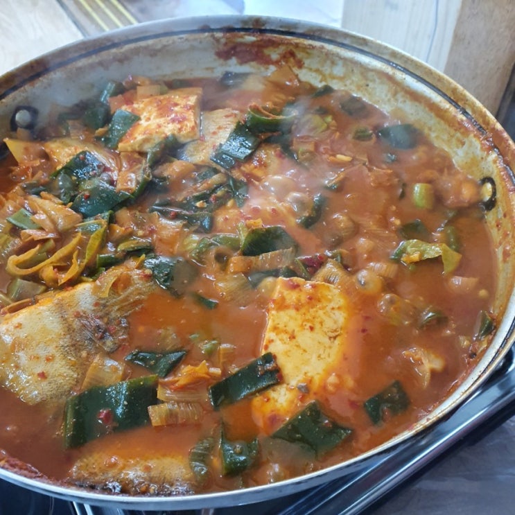  7번국도맛집 영덕  생선찌개전문점 " 나비산기사식당 "