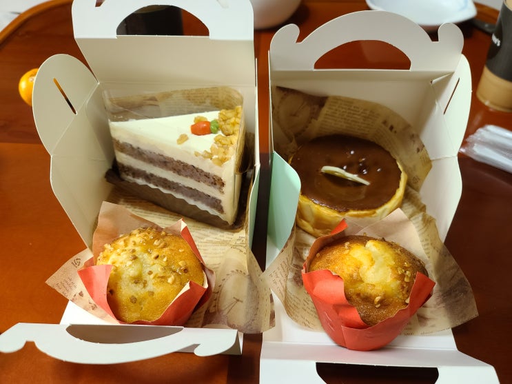  코코넛 라떼가 맛있는 블랙번즈 원흥점 배달 후기 #내돈내먹 #코코넛라떼