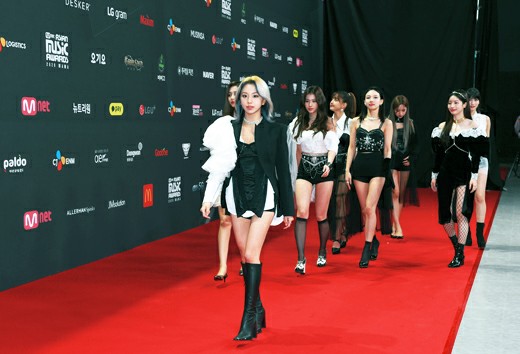 스타포토] 트와이스 채영 나이 '나를 따르라'