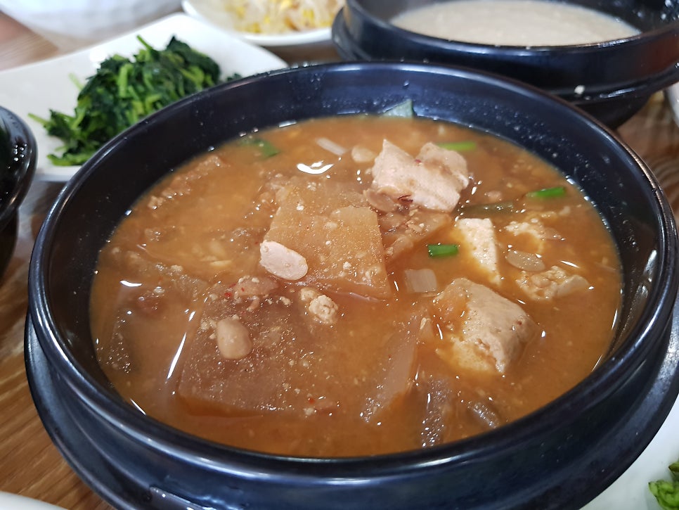 명동보리밥 방배점 사진 4