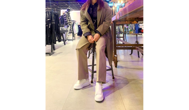[Alexander McQueen] 알렉산더 맥퀸 오버솔 스니커즈 사이즈