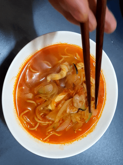  [신혼 밥상] 밀키트로 만든 불맛나는 초마짬뽕