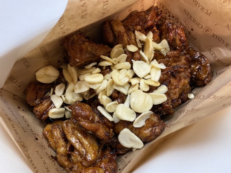  마늘간장맛이 독보적인 블랙알리오 치킨 역삼동 푸라닭