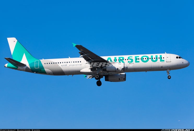  Air Seoul A321-231 HL8255