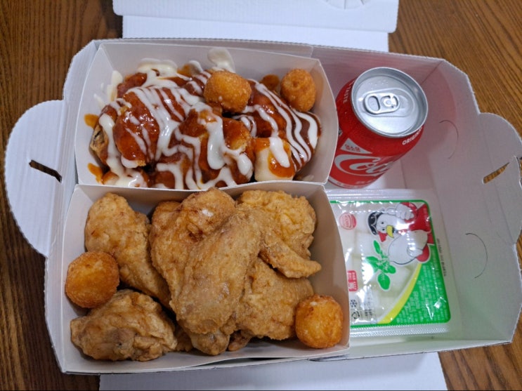  처갓집 양념치킨 후라이드+슈프림양념 반반메뉴 후기 (내돈내산)