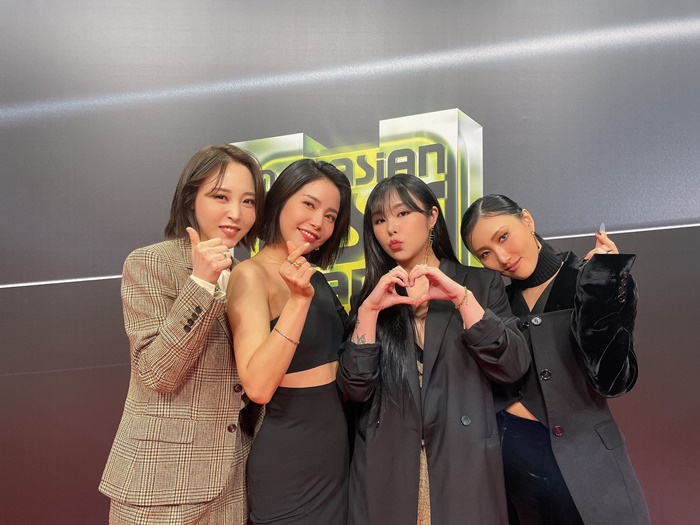 시그 3개나 찍게 된 마마무 시그 3개나 찍게 된 마마무