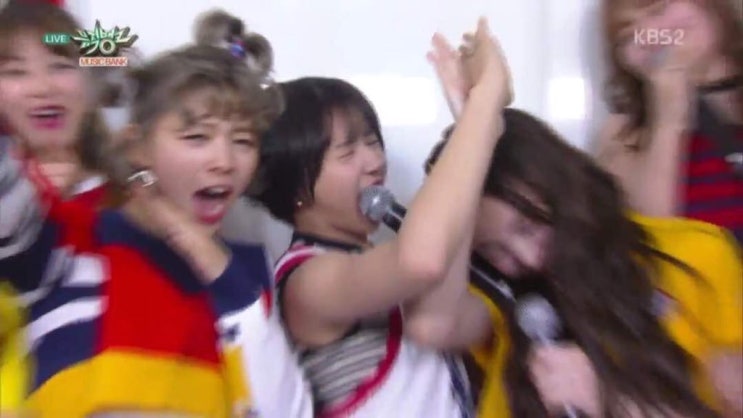 트와이스 신곡 CRY FOR ME 선공개 음원 발표 트와이스 신곡 CRY FOR ME 선공개 음원 발표