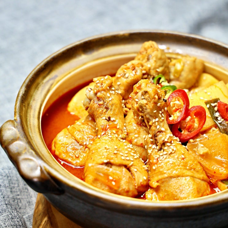  [닭볶음탕 레시피]맛깔스러운 양념으로 더 맛있게