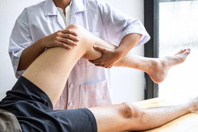 "팔수록 손해" "갈수록 가입 힘들어져"... 벼랑끝 치닫는 실손보험 "팔수록 손해" "갈수록 가입 힘들어져"... 벼랑끝 치닫는 실손보험