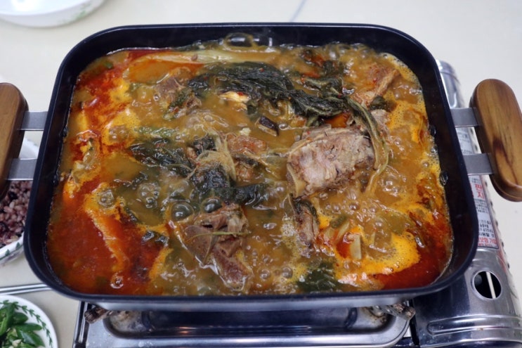  감자탕택배 부흥식품 우거지감자탕 푸짐하고 존맛탱