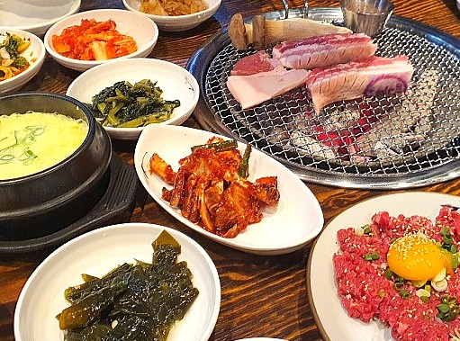  매일가고싶은이곳! 서귀포 올레시장맛집 매일올래돈!