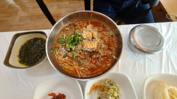  <강릉 사천 맛집> [사천진해수욕장 / 유리 횟집] 바다향 가득한 덮밥과 물회