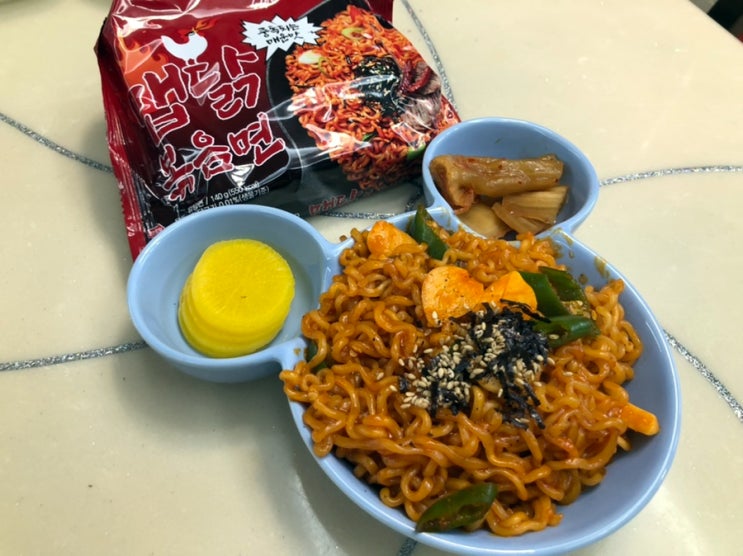  볶음라면 추천 맛있게 매운 맵닭볶음면