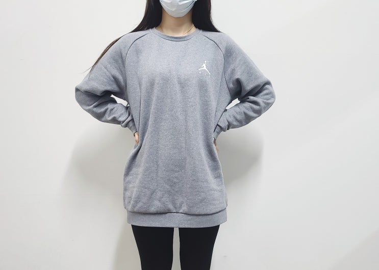 나이키 조던 맨투맨 따뜻한 기모소재로 편하게 940170091 나이키 조던 맨투맨 따뜻한 기모소재로 편하게 940170091