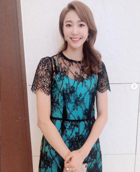 KGC인삼공사 한송이 배구선수 연봉 남친 조동혁 배구여신 인물소개 : 조용한 플레이어
