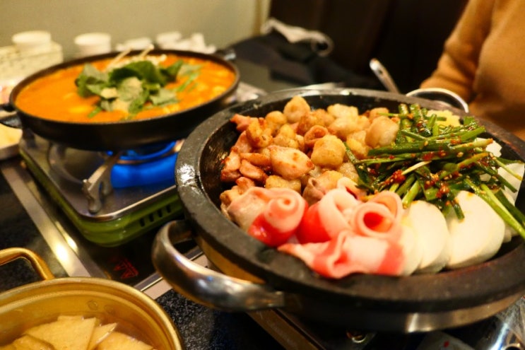  신천시장맛집 : 대구양곱창 찐맛집 대창구이와 곱창전골이 맛있는 대찬구이