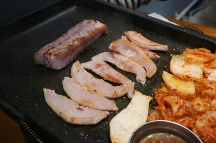  범계고기집 [범계숙성돼지] 쫄면과 제주숙성고기의 꿀조합