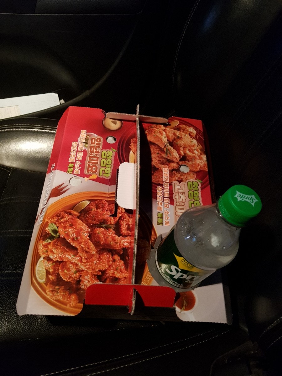 호식이두마리치킨 금호지구점 사진 1