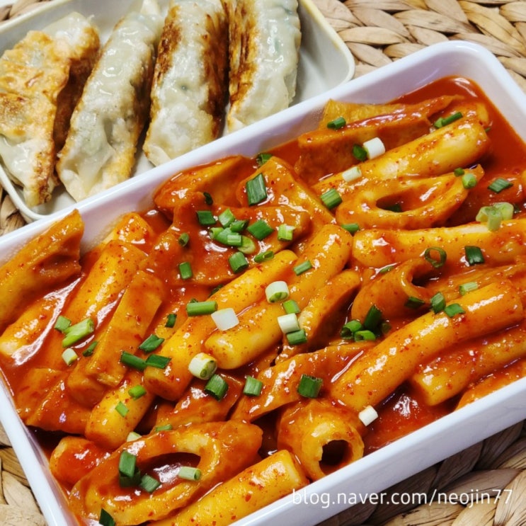 Jinny's집밥레시피 간단 떡볶이 만들기 평범하지만 맛은 최고 Jinny's집밥레시피 간단 떡볶이 만들기 평범하지만 맛은 최고