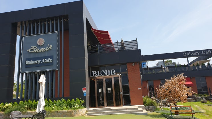  시흥 베니어 베이커리 카페 BENIR BAKERY CAFE