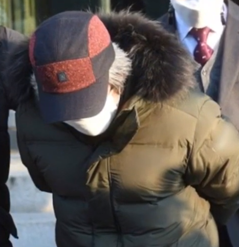 조두순 패딩 브랜드 아이더 업체 블레임룩 당혹