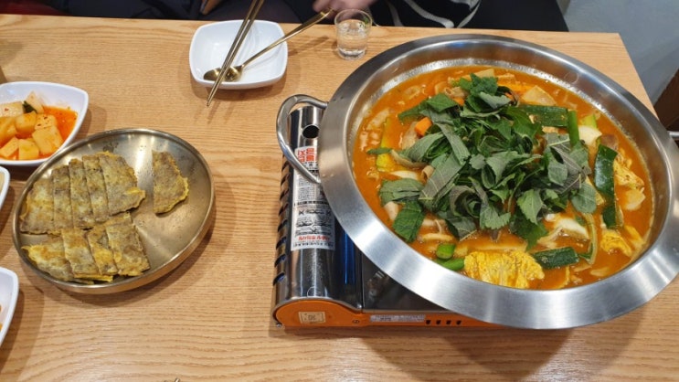  [육전국밥] 망원동 육전 국밥 곱창전골 맛집