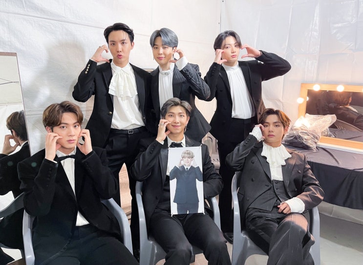  방탄소년단 - 2020 TMA (더팩트뮤직어워즈) 3년 연속 대상 수상