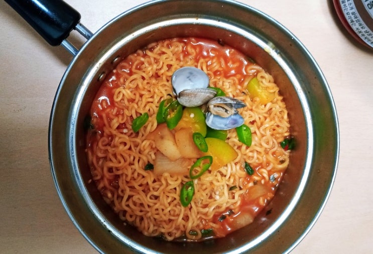  고추장라면 만들기 (야매요리)