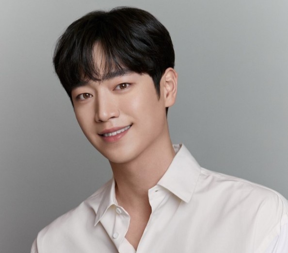  서강준 고 박지선과의 약속 지킨 첫눈오는 셀카, 얼굴만큼 인성도 빛나는 배우