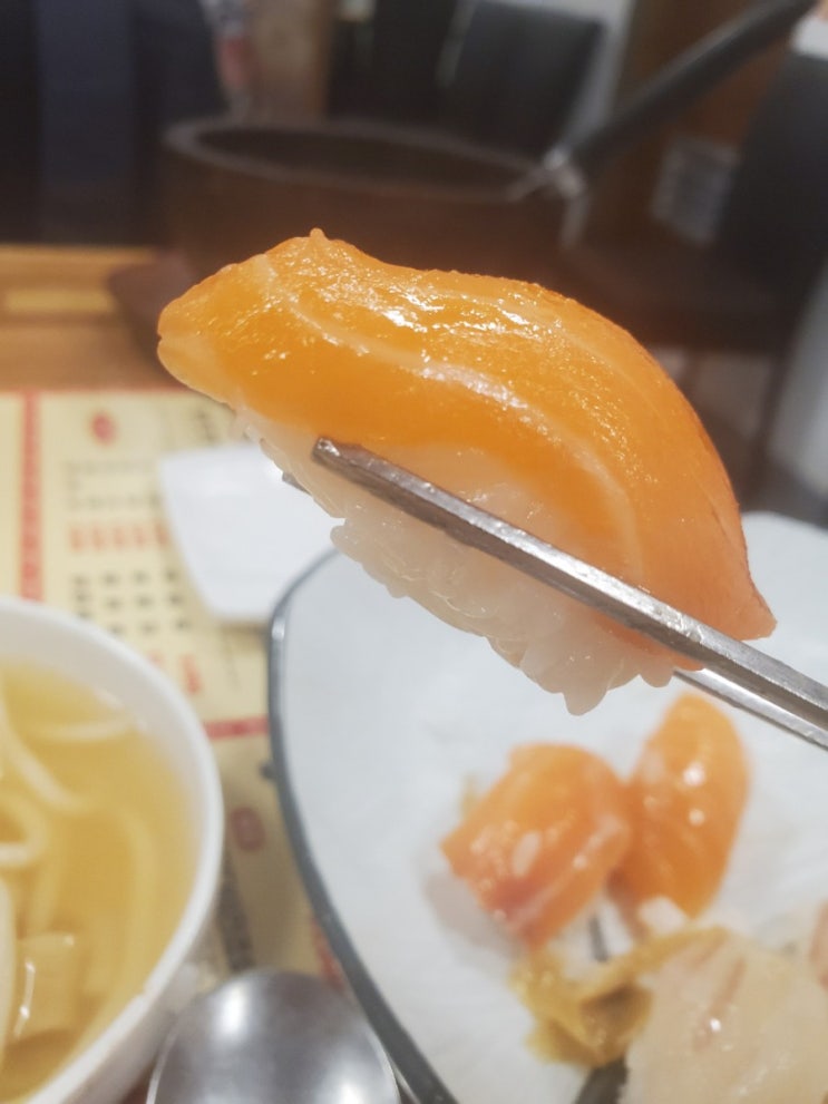  강남 신사 가로수길 맛집 은행골 초밥