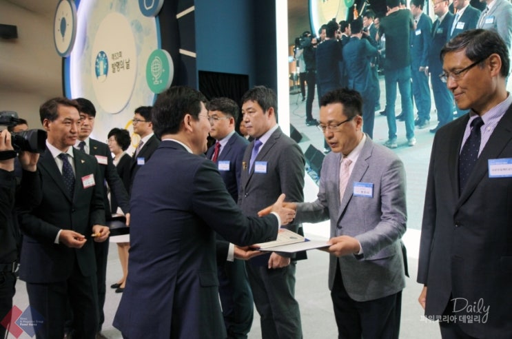 공간테크 정민시 대표, 제53회 발명의 날 기념식에서 '대통령표창' 수상!