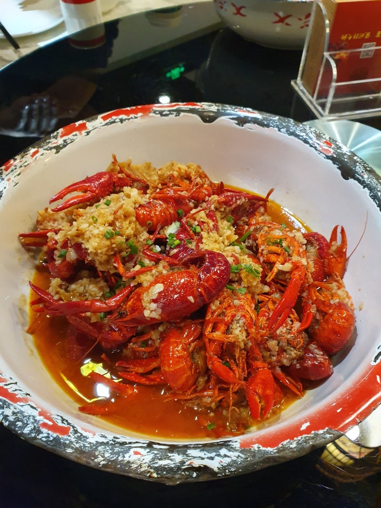  상해를 가면 마라샹궈는 먹어줘야죠 ㅎㅎ