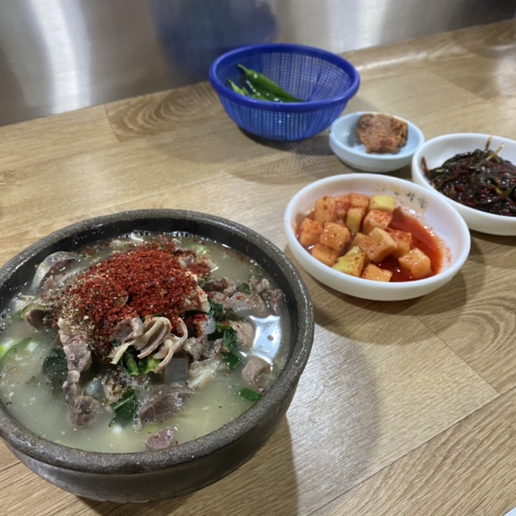  서귀포향토오일시장 순대국밥 맛집 :: 놀부네