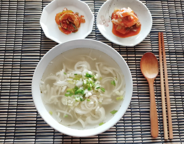  라이스페이퍼로 만드는 10분 쌀국수