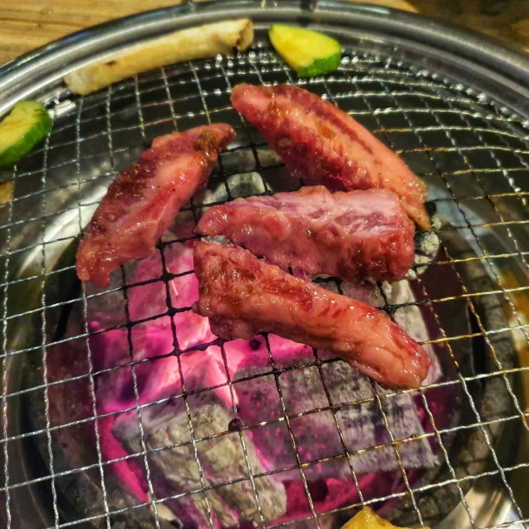  정관 고기집 매력적인 우각