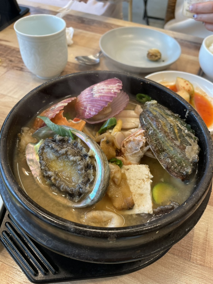  통영해물뚝배기맛집 회운정 12개월아기랑 웨이팅도포토존에서재미있게