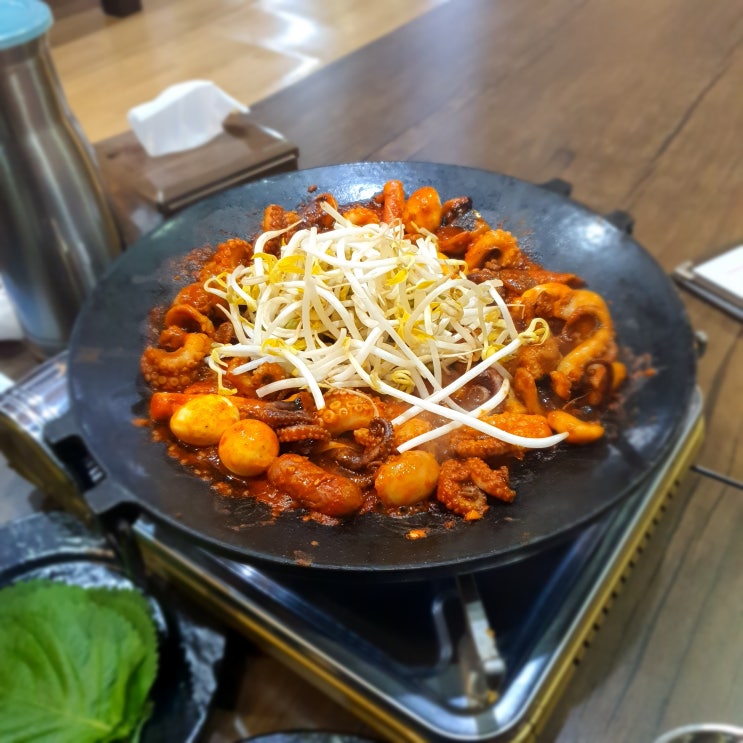 철판 쭈꾸미 볶음을 가장 맛있게 먹는 방법_ feat. 고르곤졸라