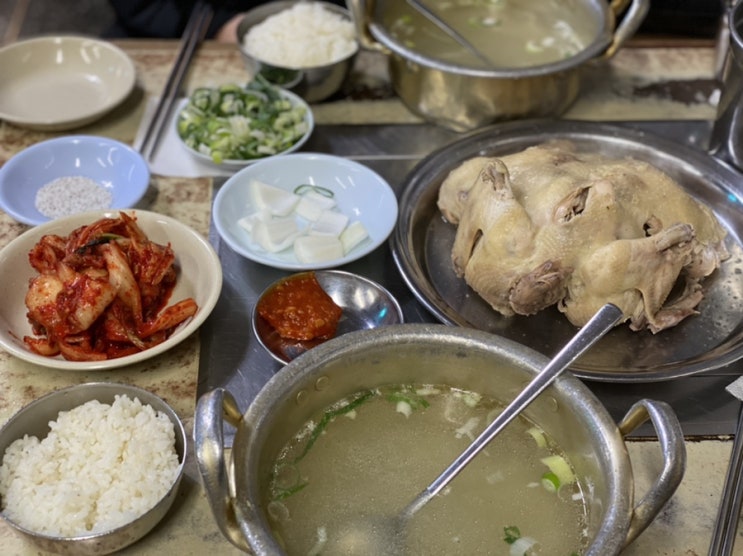  50년 전통 충무로 해장 사랑방칼국수