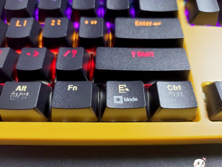  무난한 게이밍 키보드 앱코 해커 k660 PC방느낌 가득