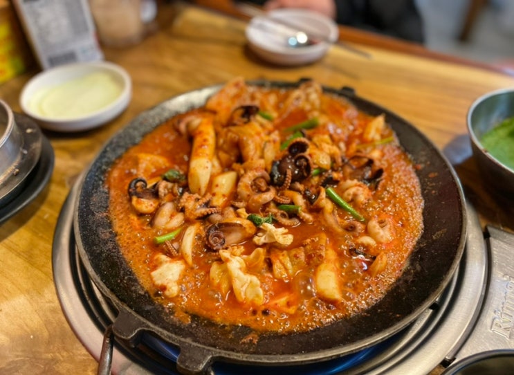  홍대쭈꾸미 홍스쭈꾸미 - 쭈꾸미 효능 알고 먹어요!