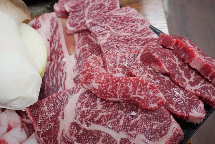  둘이먹다 하나 죽어도 관악역 맛집 한우부터 삼겹살까지 동네주민이 추천해
