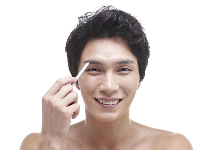 남자도 반영구화장을 할까요