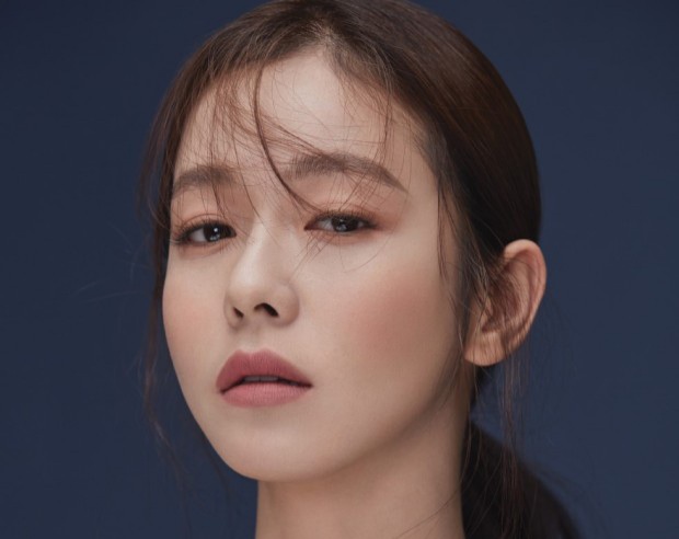  경수진, 테니스장 굴 레이 개조 프로필 체대 원피스 나혼자산다 허쉬 참 이쁘네요