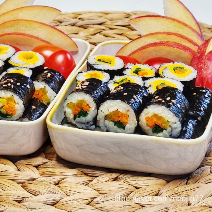 Jinny's집밥레시피 꼬마김밥 만들기 치즈와 함께 맛있는 김밥 핑거푸드 Jinny's집밥레시피 꼬마김밥 만들기 치즈와 함께 맛있는 김밥 핑거푸드