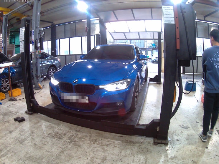  김포 구래동 카센터 BMW 320d 디퍼오일 교환은 코어모터스!