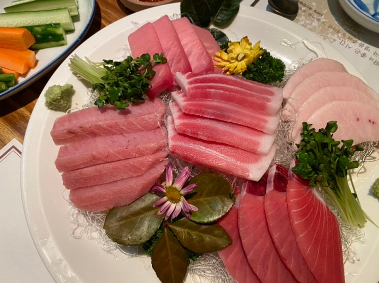  동원참치 광화문본점 ; 경복궁역 맛집, 눈다랑어 참치 머리 해체쇼까지 모든게 완벽했던 광화문 참치