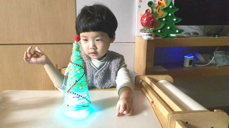  털실미술놀이3탄 반짝반짝트리만들기